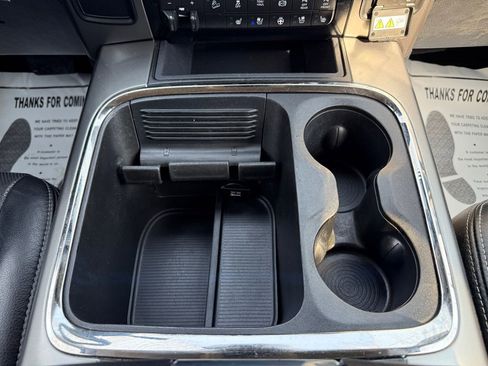 Used 2018 RAM 2500 Laramie w/ Sport Appearance Group image 35