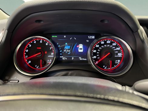 Used 2020 Toyota Camry XSE image 29