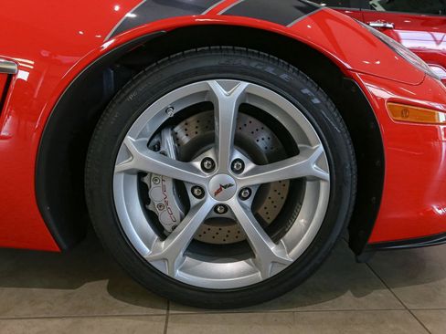 Used 2010 Chevrolet Corvette Grand Sport w/ Preferred Equipment Group RWD image 10