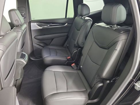 Certified 2025 Cadillac XT6 Premium Luxury w/ Technology Package FWD image 12