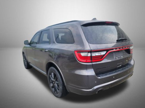Used 2018 Dodge Durango GT w/ Premium Group AWD/4WD image 3