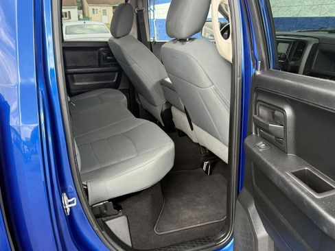 Used 2018 RAM 1500 Express w/ Express Value Package image 22