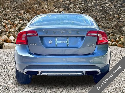 Used 2016 Volvo S60 T5 Cross Country Platinum AWD/4WD image 4