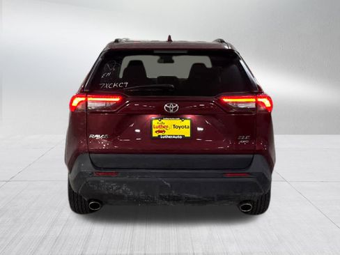 Used 2025 Toyota RAV4 XLE image 5