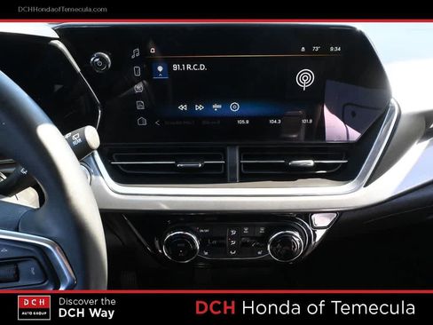 Used 2024 Chevrolet Trax ACTIV w/ Sunroof Package FWD image 12