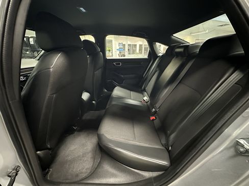 Used 2023 Honda Civic Sport image 16