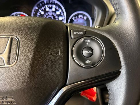 Used 2019 Honda HR-V Sport image 19