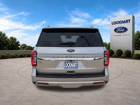 Used 2023 Ford Expedition Max Limited RWD image 6