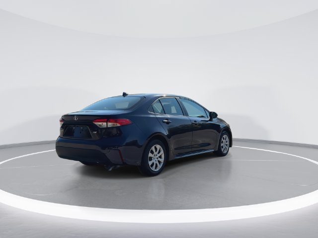 Used 2024 Toyota Corolla LE FWD image 8