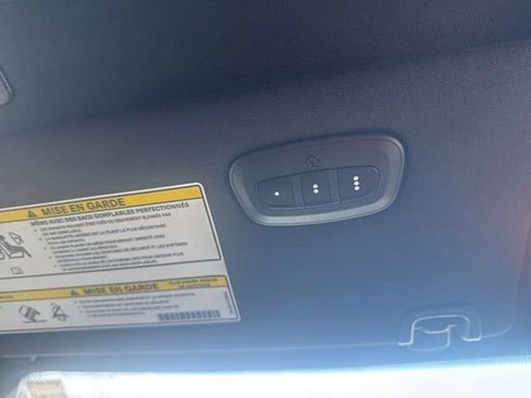 Used 2019 Jeep Cherokee High Altitude image 18