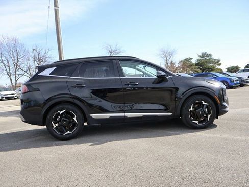 New 2026 Kia Sportage EX w/ EX Panorama Roof Package image 8