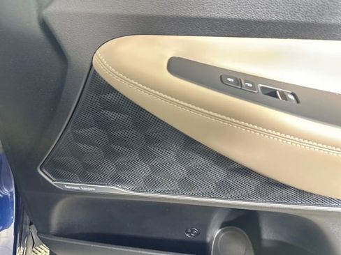 Certified 2023 Hyundai Santa Fe SEL w/ Premium Package image 28