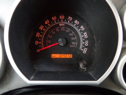 Used 2011 Toyota Tundra 4x4 Double Cab image 12