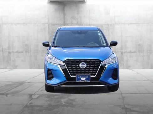 Used 2024 Nissan Kicks S FWD image 4