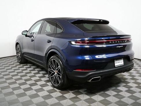 New 2026 Porsche Cayenne Coupe image 3