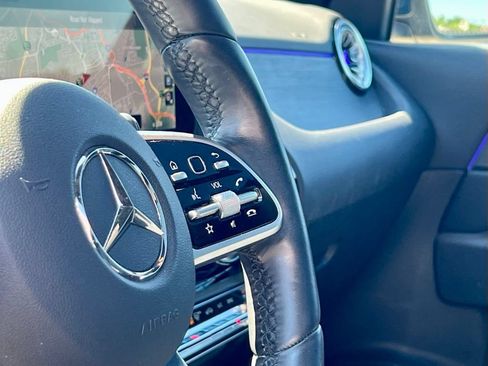 Used 2023 Mercedes-Benz GLA 250 4MATIC image 12