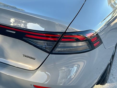 Certified 2025 Honda Accord SE image 28