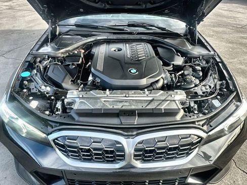 Used 2023 BMW M340i M340i 4D Sedan w/ Premium Package image 31