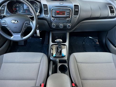 Used 2018 Kia Forte LX FWD image 14