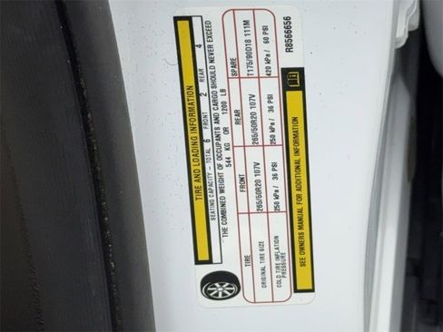 Used 2024 Jeep Grand Cherokee L Limited w/ Black Appearance Package image 57