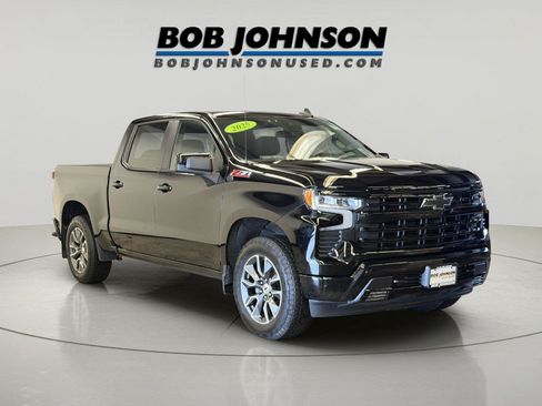 Used 2024 Chevrolet Silverado 1500 LT AWD/4WD image 1