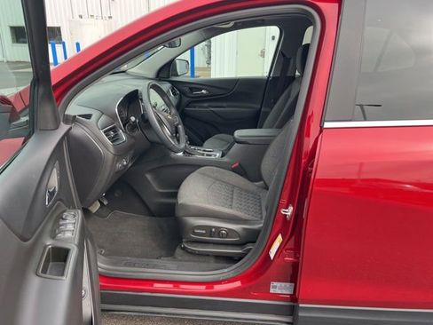 Used 2023 Chevrolet Equinox LT image 11