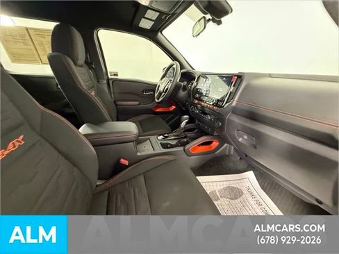 Used 2025 Nissan Frontier PRO-4X w/ Pro Convenience Package image 49