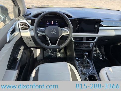 New 2026 Volkswagen Taos SE AWD/4WD image 21