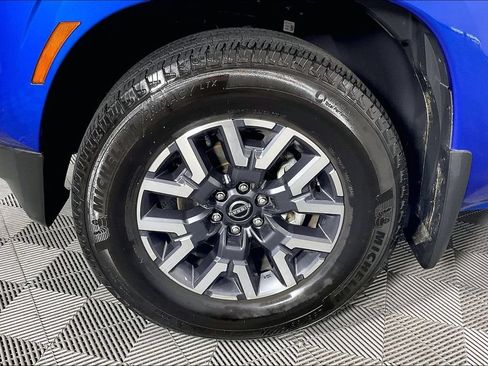 Used 2024 Nissan Frontier SL w/ Technology Package RWD image 10