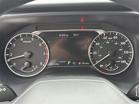 Certified 2025 Nissan Rogue S image 28