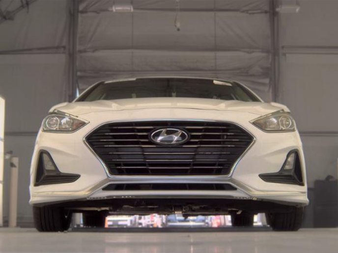 Used 2019 Hyundai Sonata SE FWD image 2