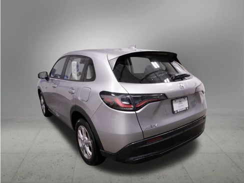 Certified 2024 Honda HR-V LX image 5