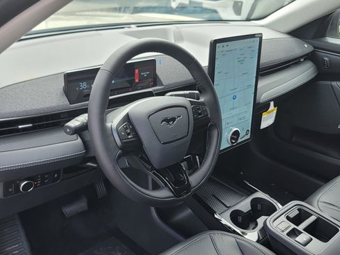 New 2025 Ford Mustang Mach-E Premium image 7