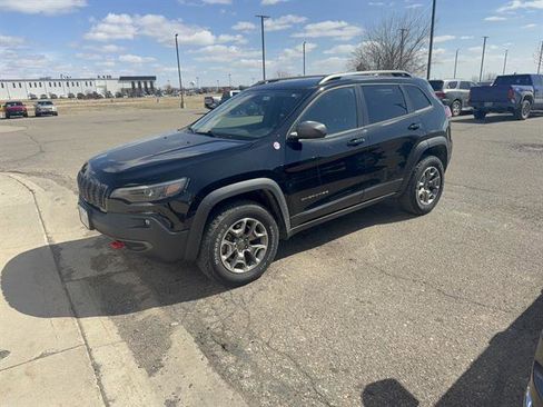 Used 2020 Jeep Cherokee Trailhawk w/ Cold Weather Group image 1