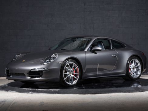 Used 2013 Porsche 911 Carrera 4S AWD/4WD image 9