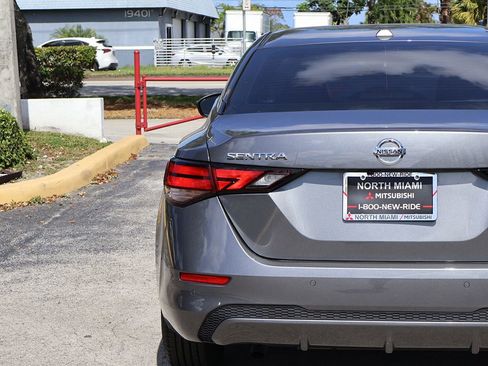 Used 2023 Nissan Sentra SV FWD image 12