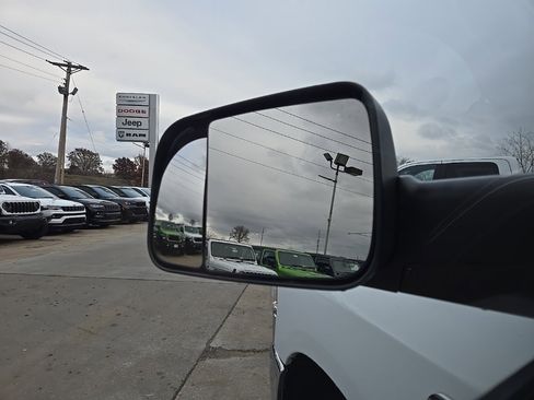 Used 2021 RAM 2500 Big Horn image 36