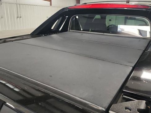 Used 2013 Chevrolet Avalanche LTZ RWD image 16