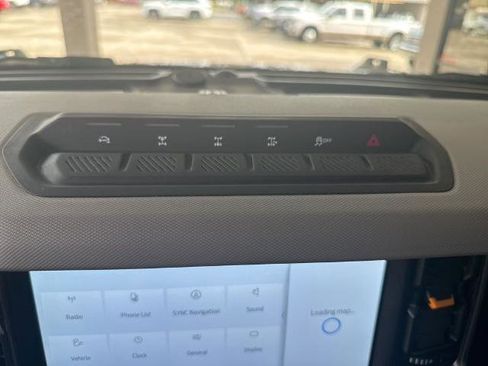Certified 2022 Ford Bronco Badlands AWD/4WD image 11