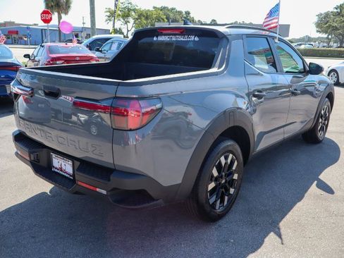 Used 2025 Hyundai Santa Cruz SEL FWD image 5