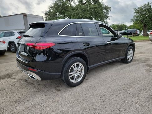 Used 2023 Mercedes-Benz GLC 300 4MATIC image 5