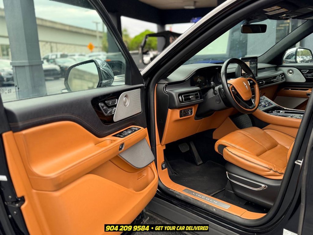 Used 2020 Lincoln Aviator Black Label w/ Dynamic Handling Package AWD/4WD image 14