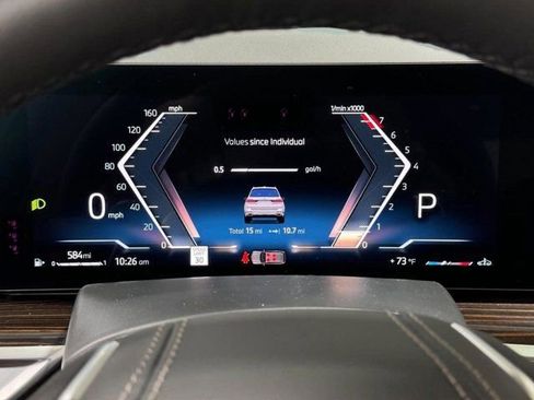 Used 2026 BMW X7 xDrive40i w/ Executive Package image 36