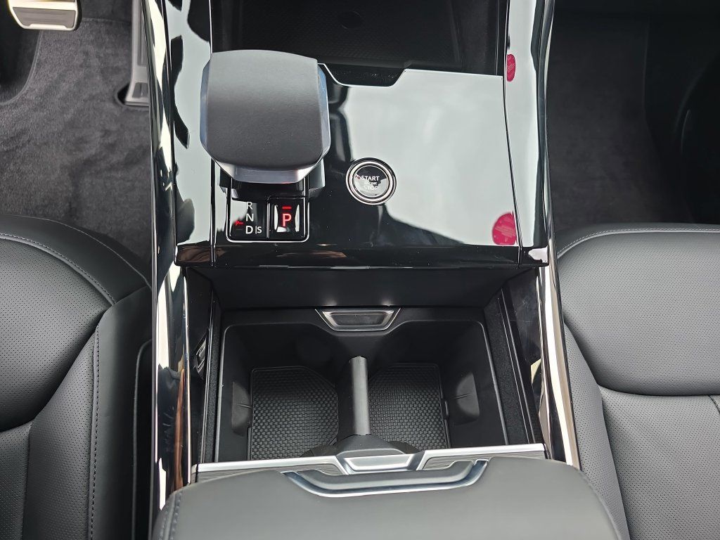 New 2026 Land Rover Range Rover Sport Dynamic SE AWD/4WD image 26