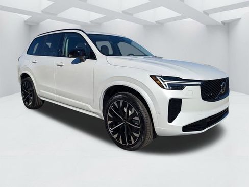 New 2026 Volvo XC90 B6 Ultra w/ Protection Package Premier AWD/4WD image 2