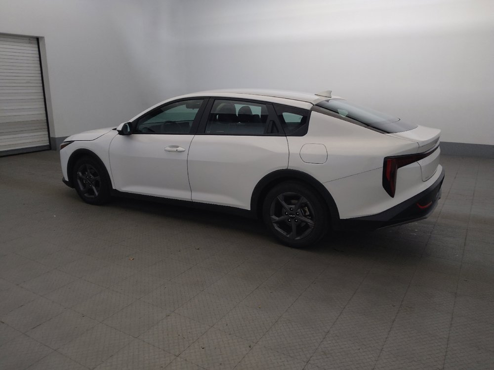 Used 2025 Kia K4 FWD image 3