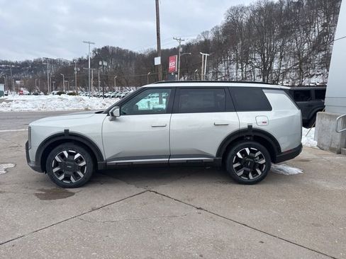 New 2027 Kia Telluride S w/ Towing Package image 4