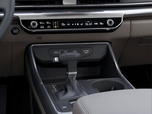 New 2026 Kia Carnival image 26