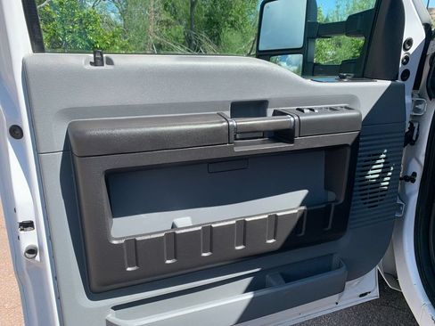 Used 2014 Ford F350 XL w/ Power Equipment Group AWD/4WD image 15