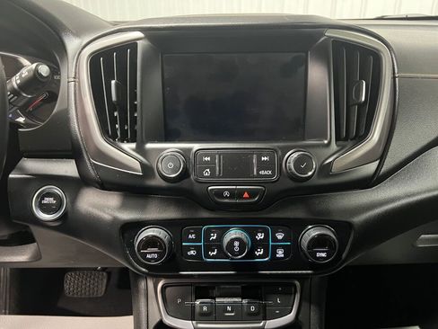 Used 2023 GMC Terrain AT4 w/ Infotainment Package II image 8